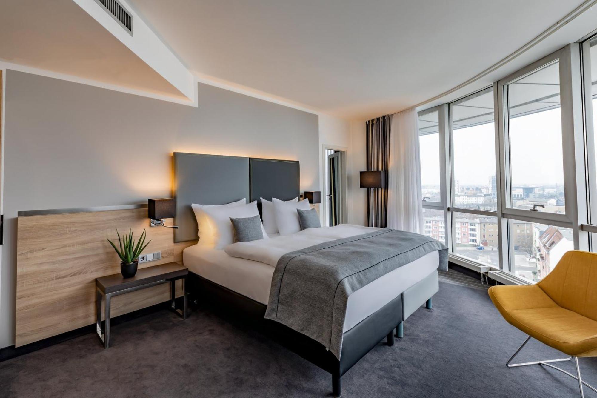 Garner Hotel Berlin - Spandau By Ihg Exterior photo