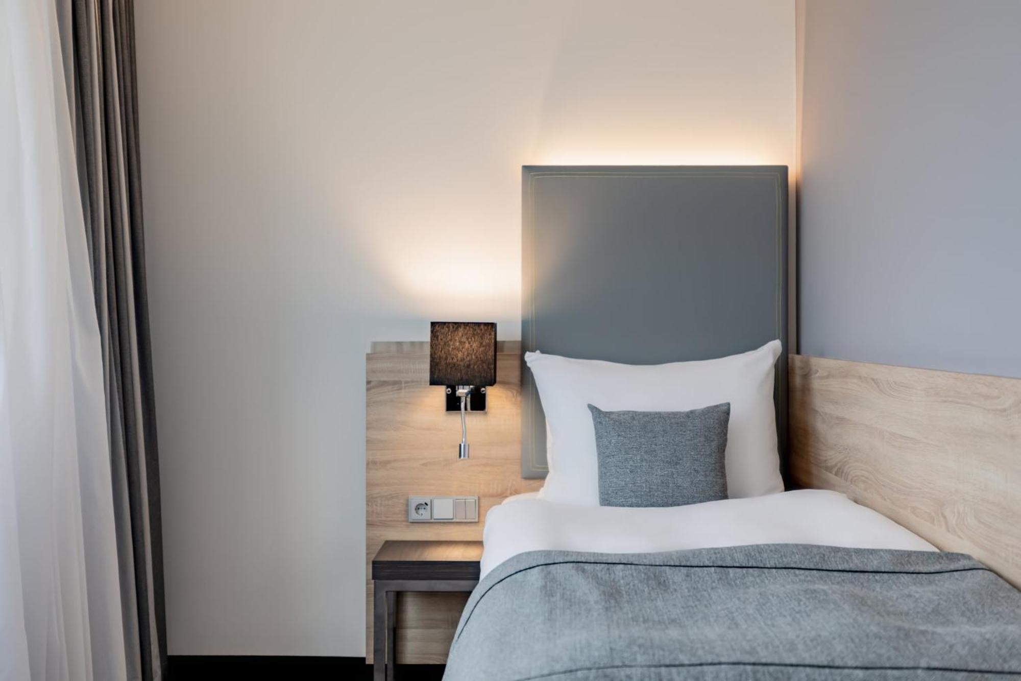 Garner Hotel Berlin - Spandau By Ihg Exterior photo