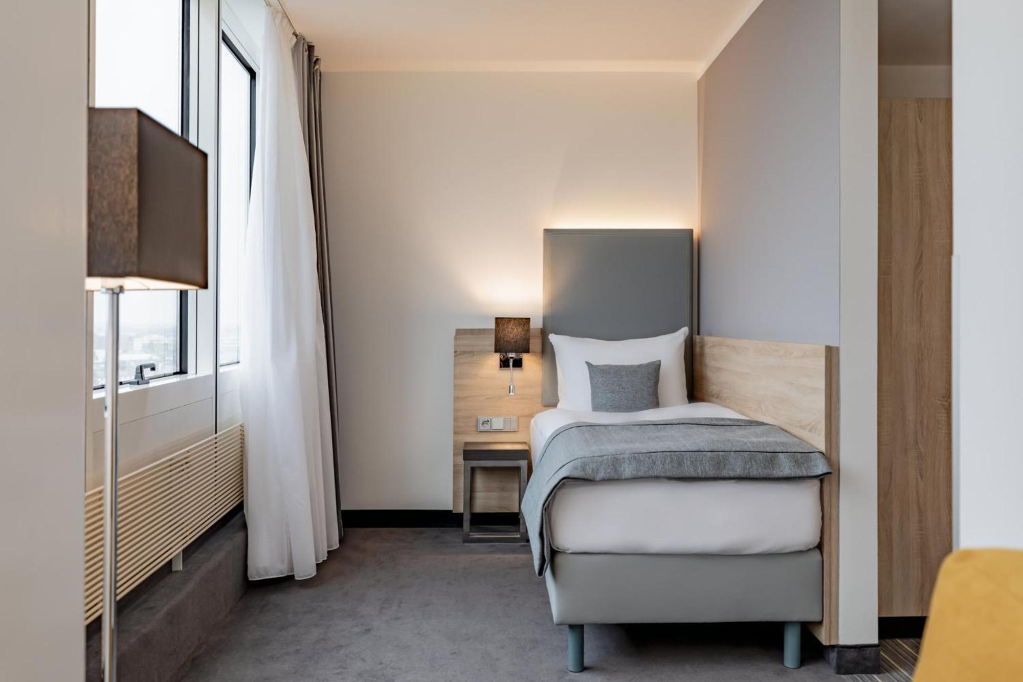 Garner Hotel Berlin - Spandau By Ihg Exterior photo