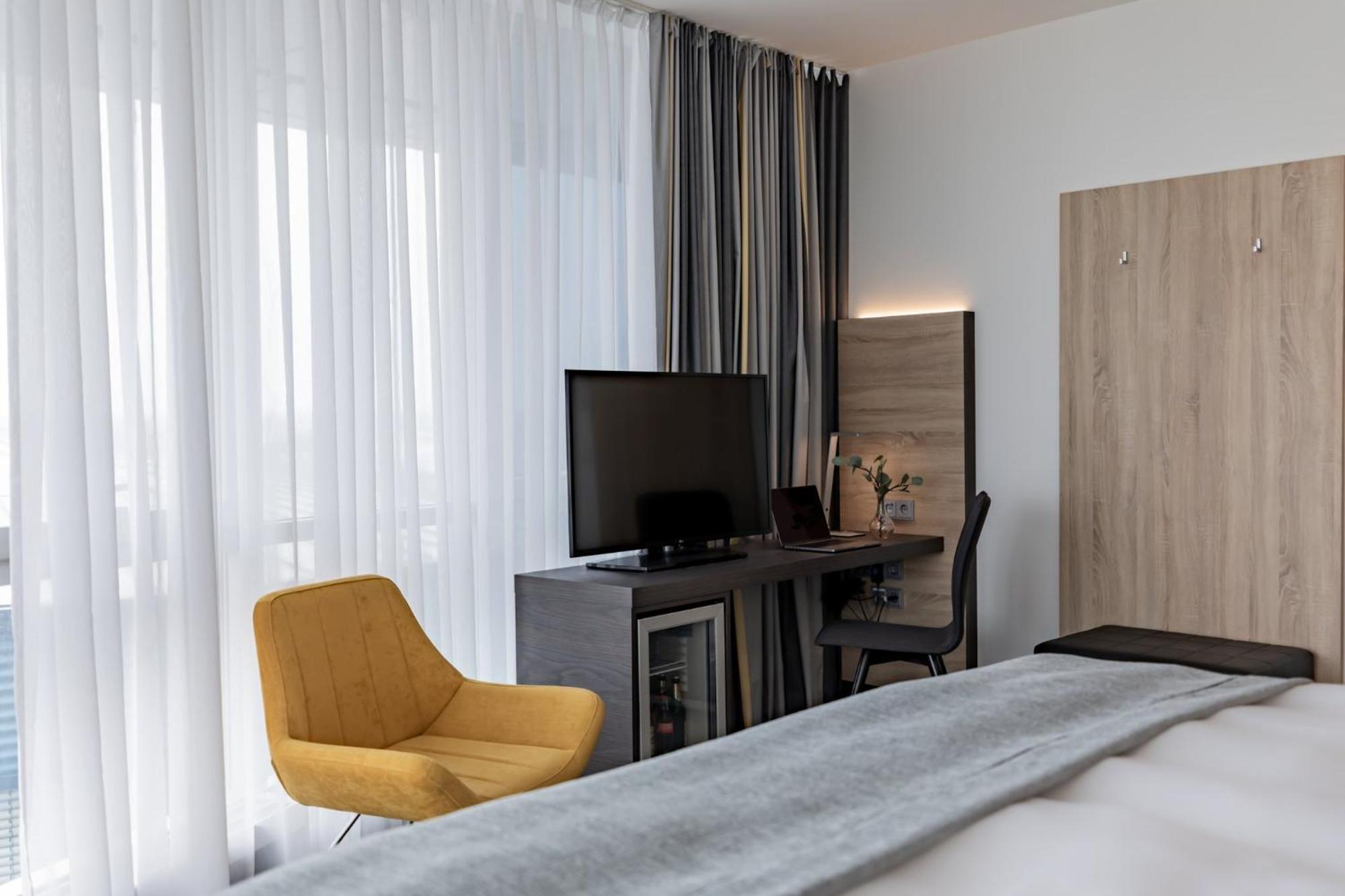 Garner Hotel Berlin - Spandau By Ihg Exterior photo